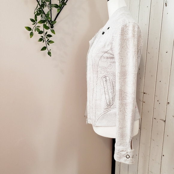 LULULEMON | VINTAGE GRAPHIC BOMBER STRETCH COTTON - Picture 13 of 16